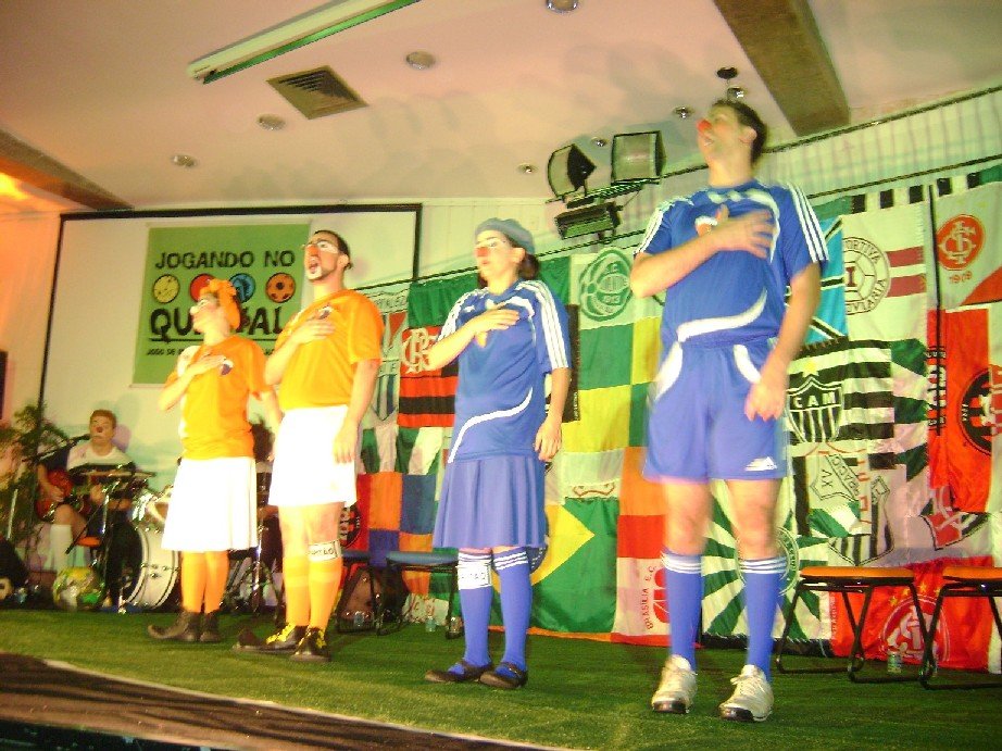 Alegria na Festa que uniu Rena e Bialik