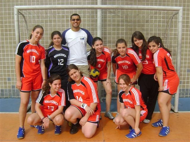 HANDEBOL DO RENASCENÇA PARTICIPA DE TORNEIO INTERNACIONAL