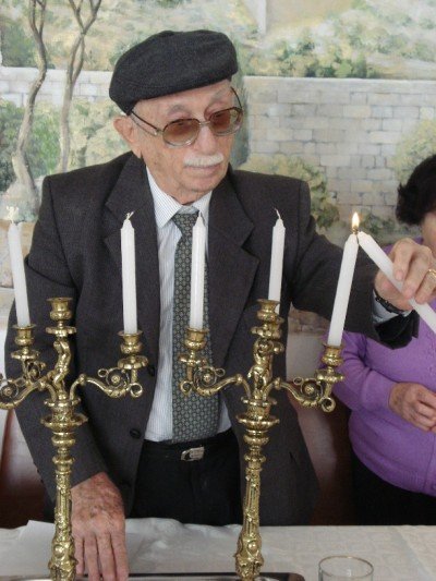 Na´amat Pioneiras São Paulo recorda o Yom Hashoá