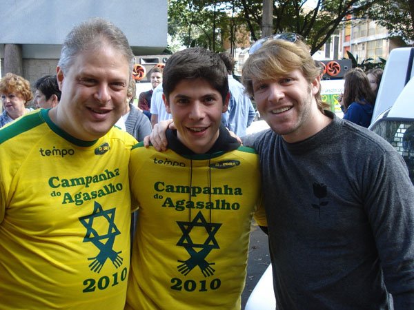 FISESP comemora 10º edição da Mega-Campanha do Agasalho em Higienópolis