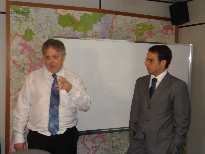 Advogado fala sobre crimes na Internet