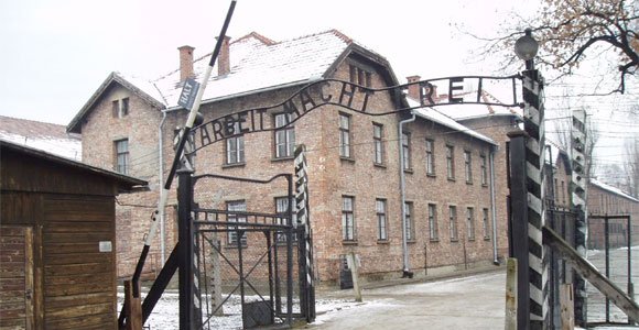 75 Anos! We Remember