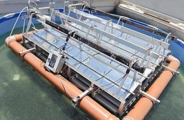 Energia solar flutuante