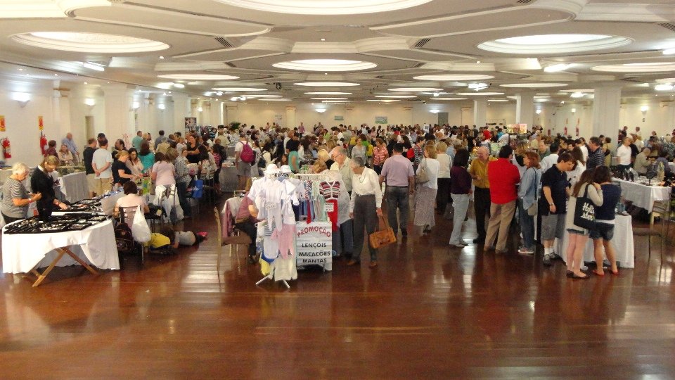 Domingo de muito movimento na Feira da Comunidade