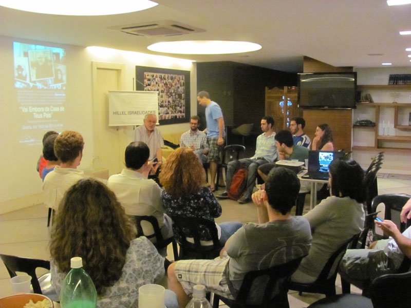 Bernardo Sorj em debate no Hillel
