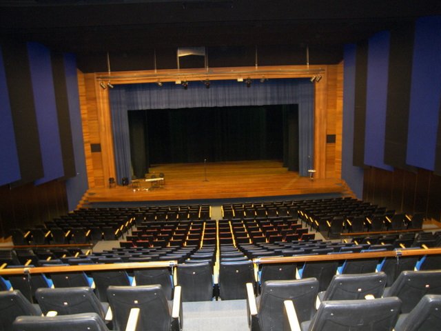 Uniban apresenta peça sobre o Holocausto