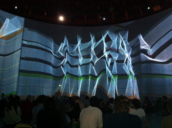 A arte do israelense Ron Arad