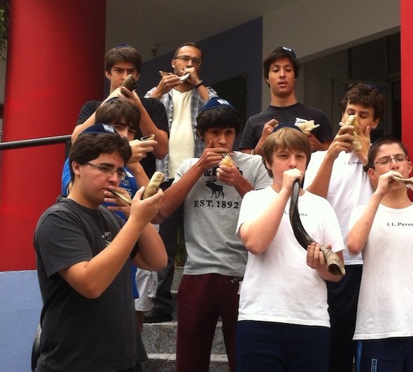 Peretz no programa Altas Horas