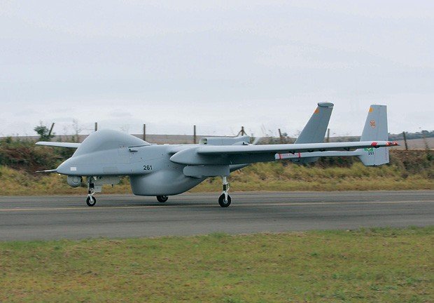 Avião israelense vigia fronteiras