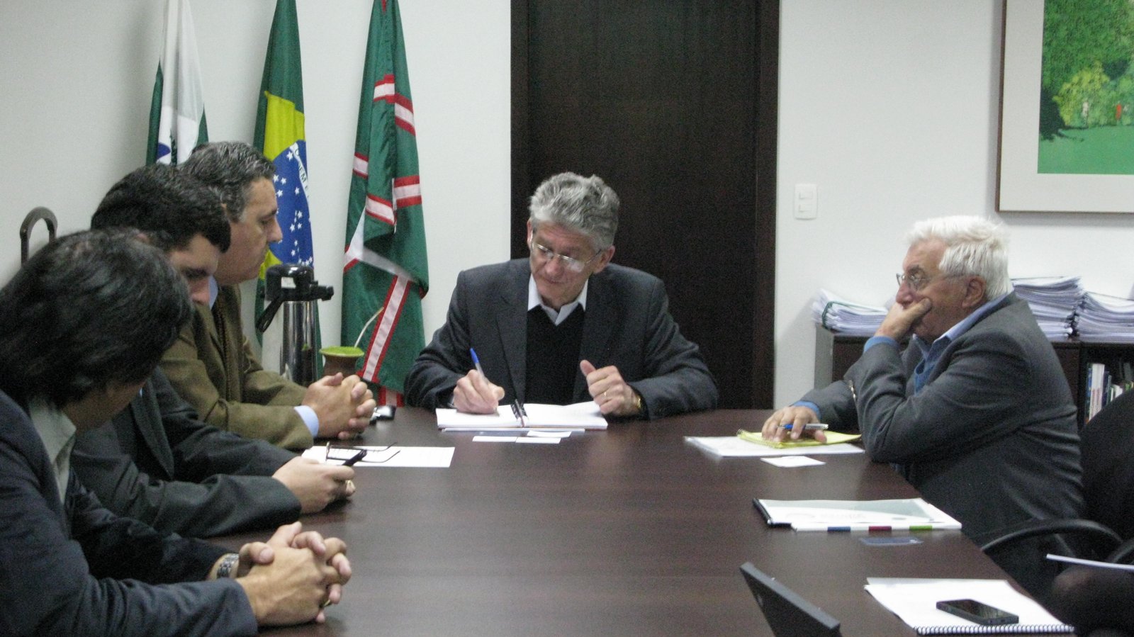 Israelenses apresentam projeto de produção de peixes