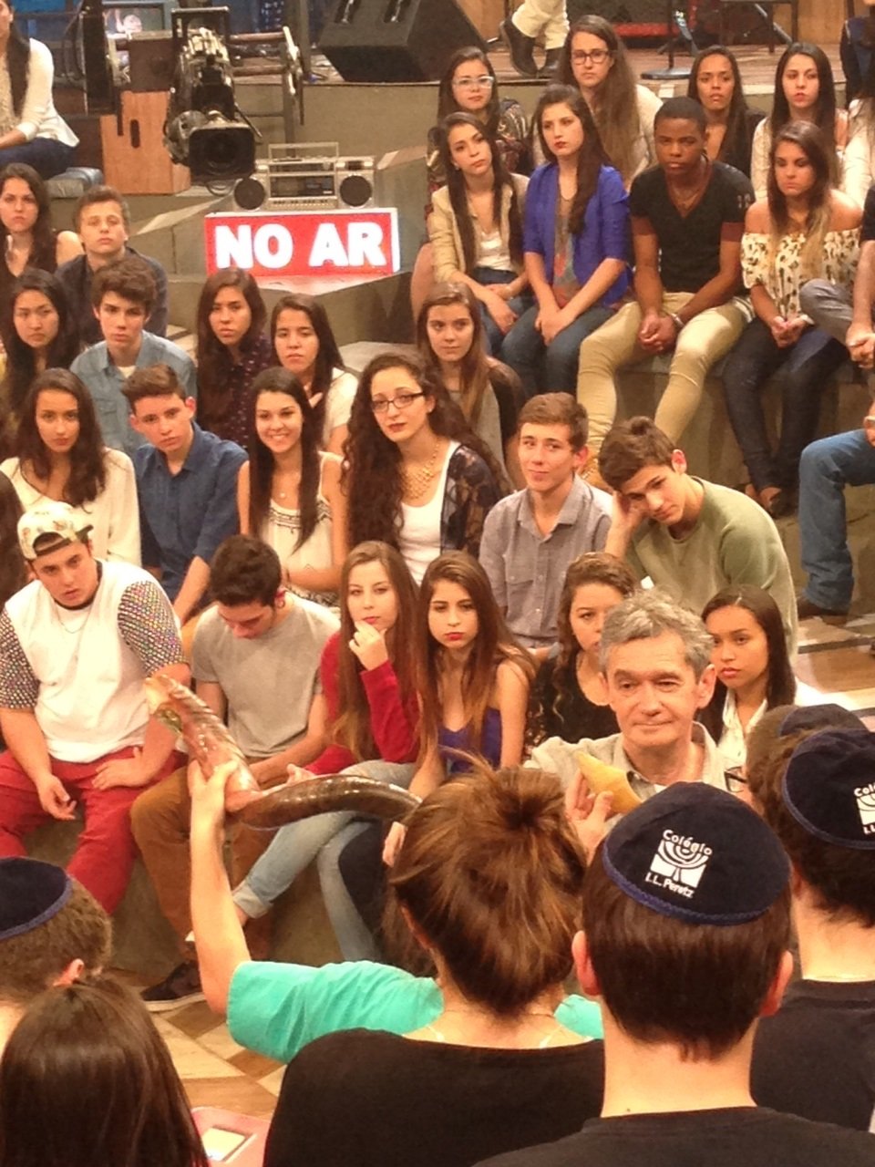 PERETZ NO ALTAS HORAS