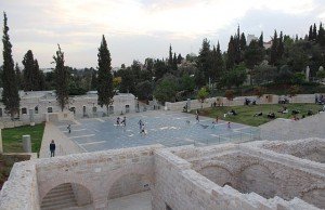 CONHEÇA O TEDDY PARK EM JERUSALEM