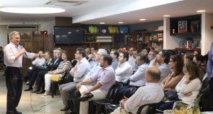 Hillel RJ recebeu Amigos do Weizmann