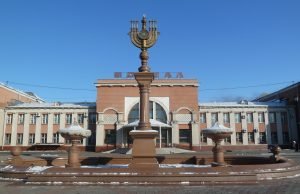 Não fale ídiche, só hebraico