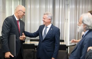 Governador recebe embaixador de Israel