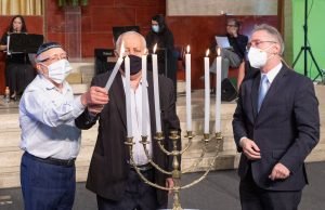 Comunidade judaica realiza cerimônia pelo Dia Internacional em Memória às Vítimas do Holocausto