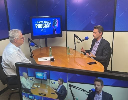 Fisesp Debate Podcast traz entrevista com Marcos Knobel em seu 1º episódio