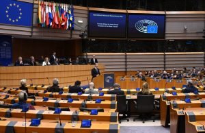 Presidente Isaac Herzog discursa no Parlamento Europeu por ocasião do Dia Internacional da Memória do Holocausto