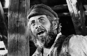 O primeiro-ministro Benjamin Netanyahu lamenta o falecimento de Chaim Topol