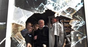 O presidente Isaac Herzog e o presidente alemão Frank-Walter Steinmeier visitam o Kibutz Beeri