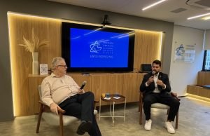 Brasileiro que combateu em Gaza após o 07 de outubro relata suas experiências em encontro na Fisesp