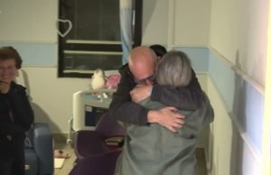 O vídeo do dia: reencontro