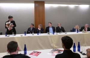 Primeira reunião de Netanyahu nos EUA com representantes das famílias dos reféns