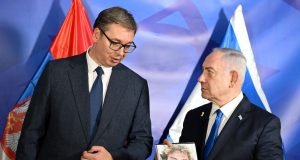 Netanyahu se reúne com o presidente sérvio Aleksandar Vucic