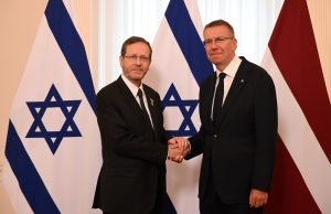 O Presidente Herzog encontra-se com o Presidente da Letónia