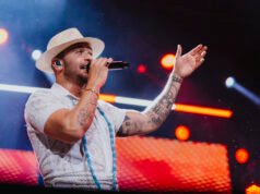 Einstein celebra 70 anos do Voluntariado e 25 anos da Associação dos Médicos com show beneficente de Diogo Nogueira