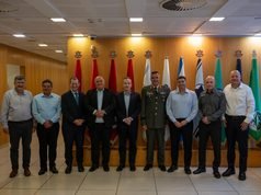 Israel e Grécia assinam acordo histórico