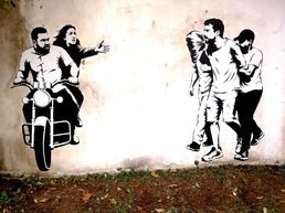 7 de outubro nos muros de Milão