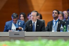 O Presidente Herzog discursa na 7ª Cúpula da CICA no Azerbaijão